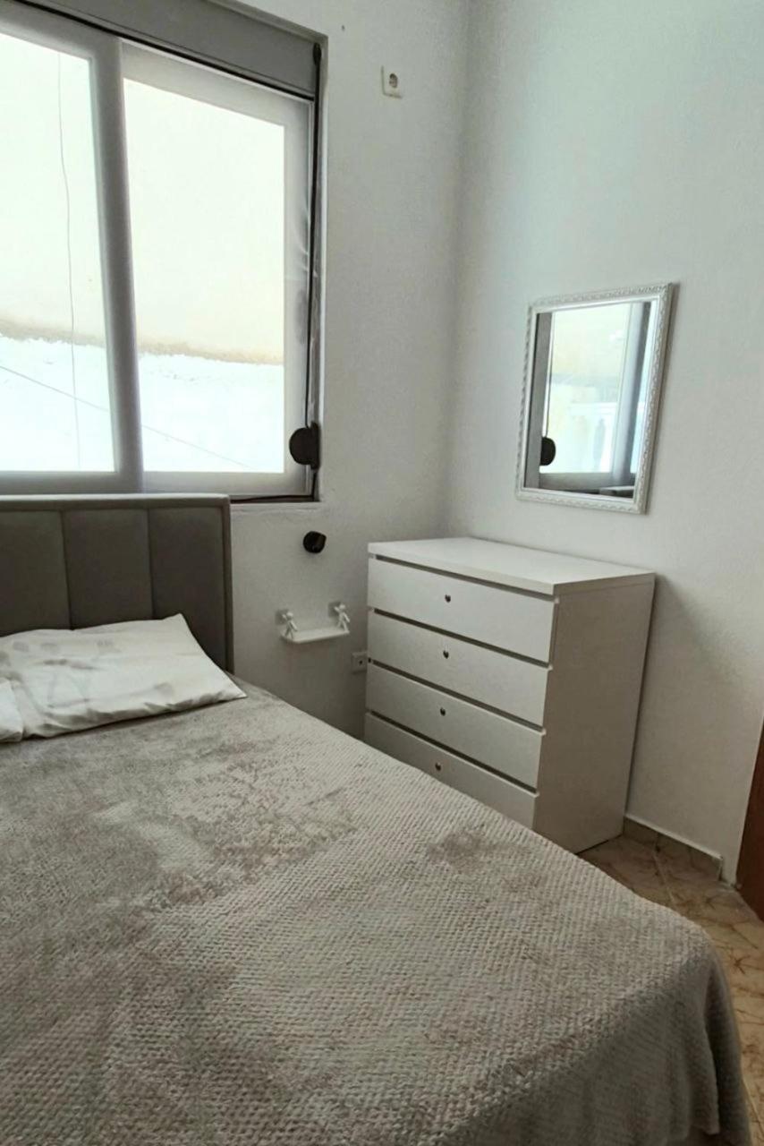 Happy Apartment Sarandë Buitenkant foto